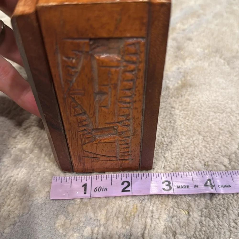 Antique/Vintage Jewelry Box Wood Hand Carved Hinged tropical design monkey pod
